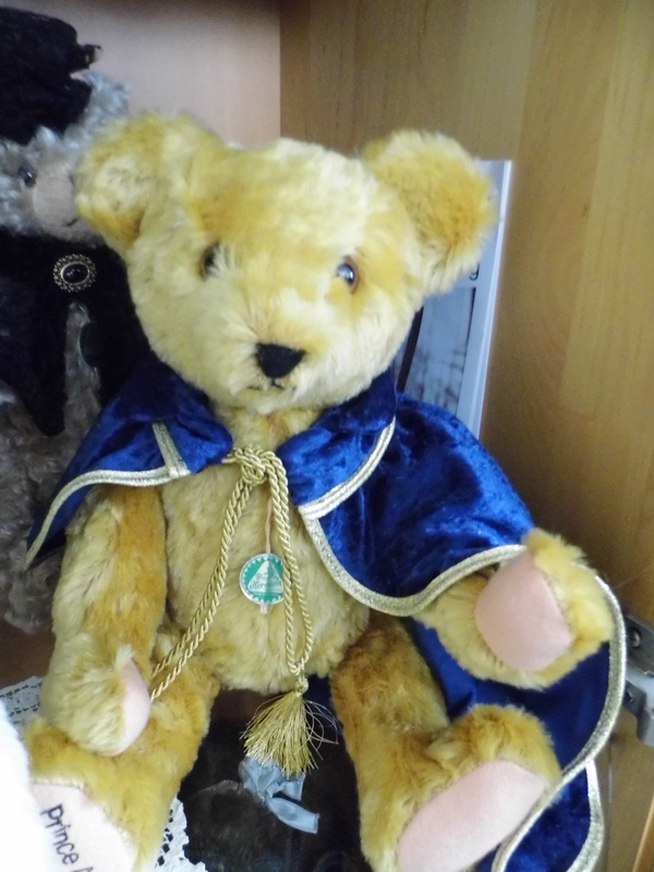 royals albert alt baerbara nof